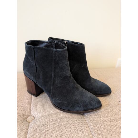 Alberto Fermani Erica Navy Suede Wood Heel Bootie size EUR 40 - Picture 2 of 6